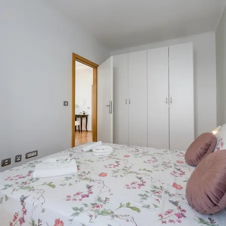 Apartment San Giovanni - Sea View Rovinj Exterior photo